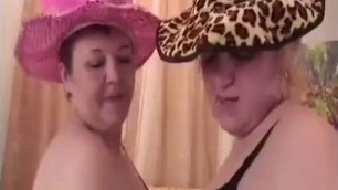 Old Experienced lesbians playing with big dildo