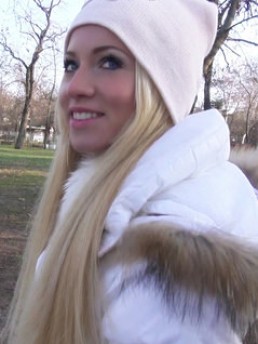 Kiara Pink