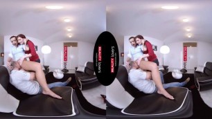 Daphne Klyde Public Survey Turns Into A Threesome Vr