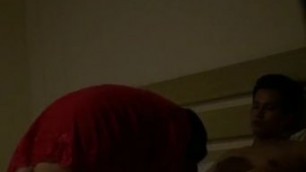 C 壯男帥哥幹第三性還幫她吹