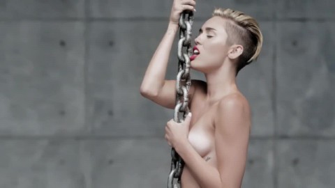 Miley Cyrus - Wrecking Ball (Porn Musik Video)