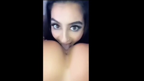 2 Amateur Girls Give Double Sensual Blowjob with Huge Blasts