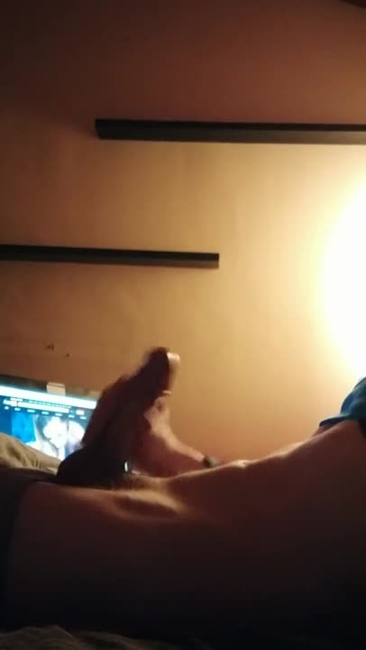 Young Stud Wanking and Edging on Porn