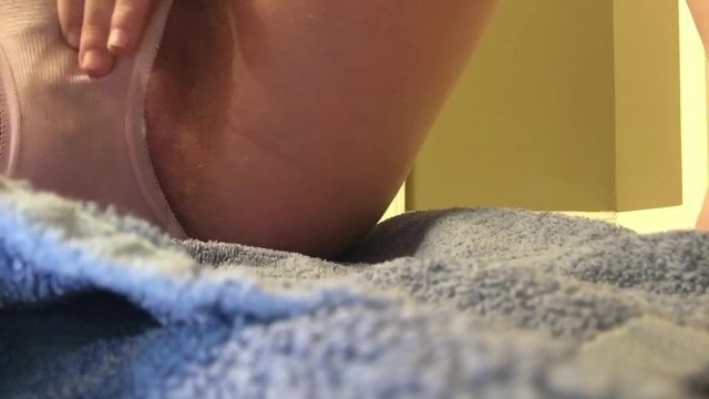 Pregnant Woman Masterbating Pees herself