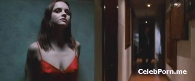 Christina Ricci Completely Nude Video