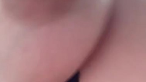 Huge Bouncy Tits