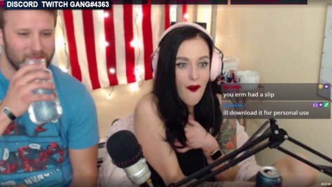 On girl shows twitch boobs 