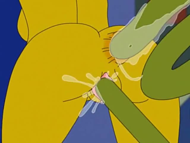 Marge Simpson and Aliens Porn Parody