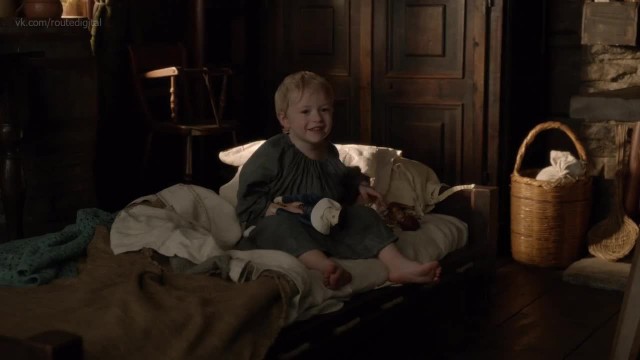 CAITRIONA BALFE SOPHIE SKELTON OUTLANDER S05E09 NUDE SCENES