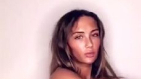 Niykee Heaton Shows off her Perfect Natural Tits