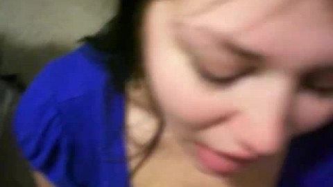 Young Busty Mom gives Head till Cum
