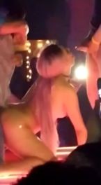 PUBLIC FUCK BUCHAREST CUM ON GUY IN THE CLUB.