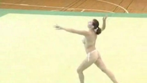 Nude Gymnast Practices