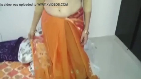 Hot n Sexy Desi Wife Enjoy Boob Pressing and Nude by her Boyfriend