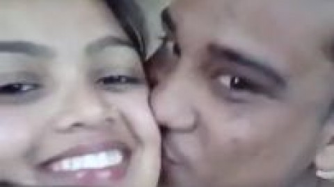 Indian lover Kissing and Boobs sucking with Blowjob -DESISIP.COM