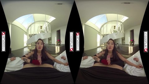 VR Porn Robbing And Fucking Asian Babe Katana VR CosplayX