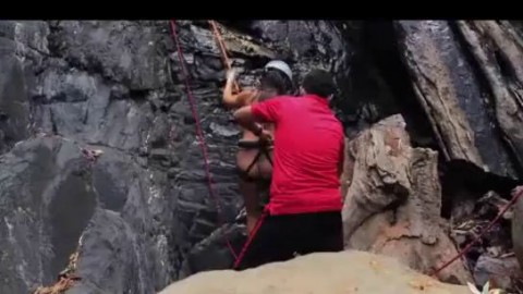 Naked Girls Rock Climbing!