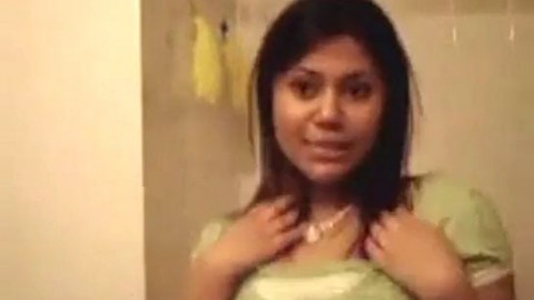 Pune girl dancing nude and showing boobs