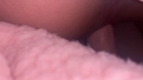 Extremely tight pussy pleasured with dildo!!!!!!