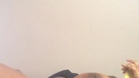 Sc:mariahlovee1200 Masturbating to her cousins fucking listen to her wet pussy