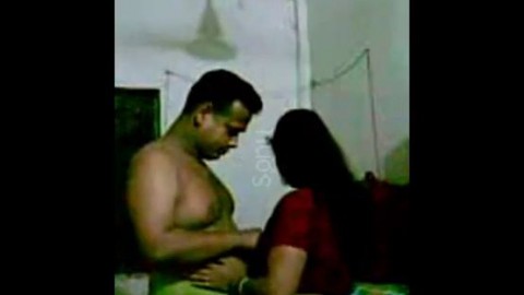 hot indian mature couples recorded their nude fucking