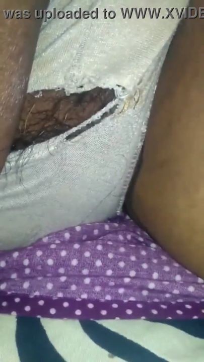 Non Nude Just Legs Spying on Bangladeshi Maid Aunty Part 2