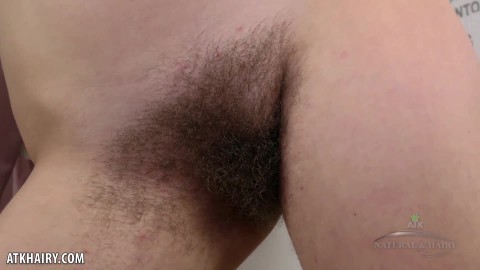 Candy Red gets freaky with her hairy pussy