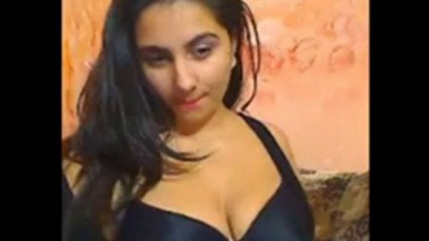 Chubby Saoudi Arabian Babe Show Her Pussy And Mastubate - Allvideosx.com