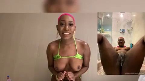 Ebony teen slut orgasms on clit sucking toy -Sex Toy Review