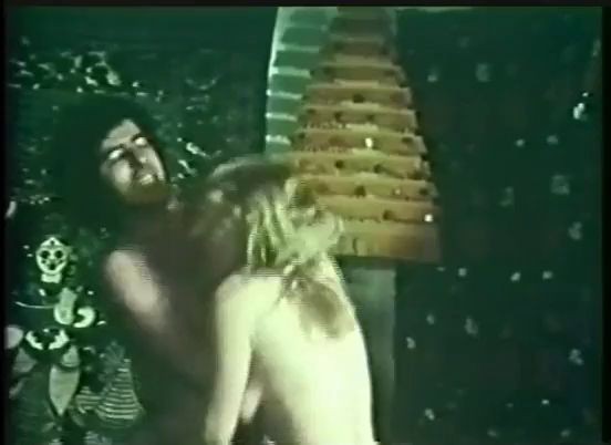 The seduction of Lyn Carter (1974) - Blowjobs & Cumshots Cut