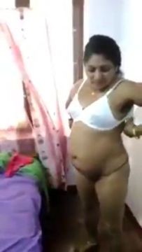 Kerala Mallu Aunty secret sex with husband's friend 1