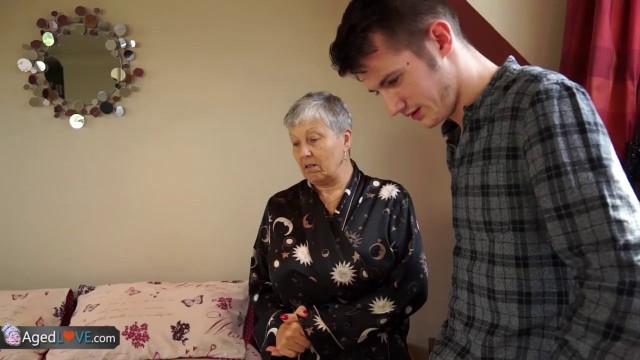 Old lady Savana fucked by student Sam Bourne