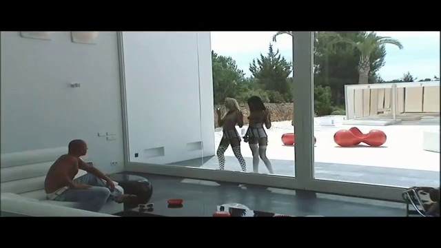 Sarah Twain Sexual Exhibitionists Cum Covered Tits