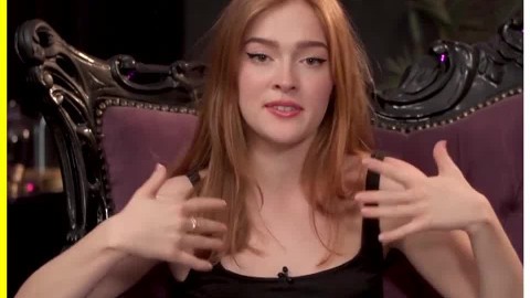 DORCEL INTERVIEW - Jia Lissa sing her song and playing the ukulele