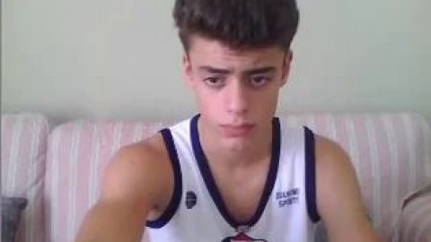 Athletic Str8 Spanish Guy shows some skin on webcam