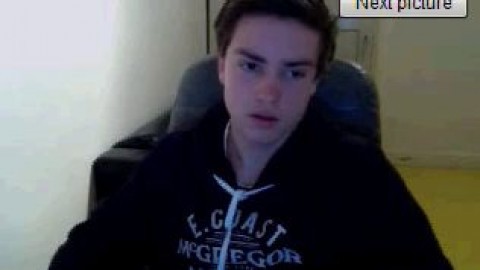 Cute German teen has a wank on webcam • Webcam Twinks