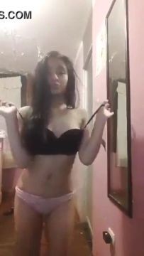 Rica Nena caliente 