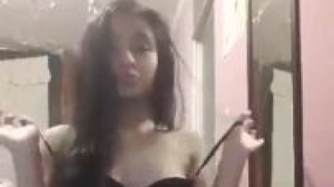 Rica Nena caliente 