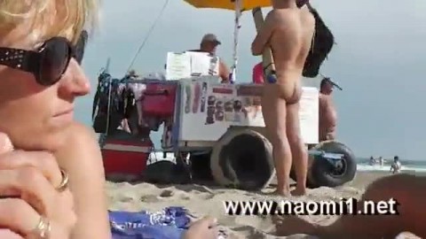 naomi blowjob on public beach