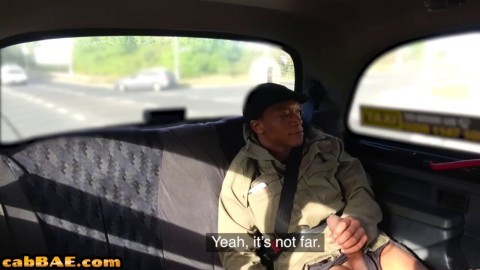 Pussyeaten busty cabbie pounded by black guy on backseat