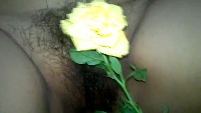 pussy job sex(Indian Jeet & Pinki bhabhi)