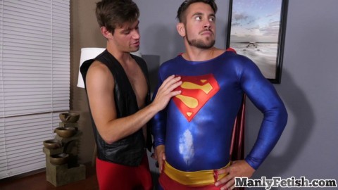 Superman jerking cock while pumped in erotic couple