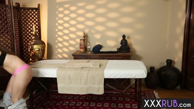 Client Alexis Rodriguez Enjoyed Passion Massage Before Guy Pulled Out Dick Hd Big Jiggly Tits