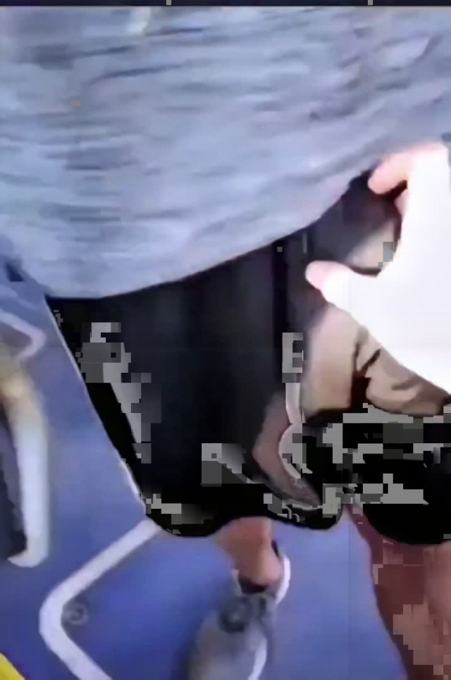 公車上不明棒狀物f