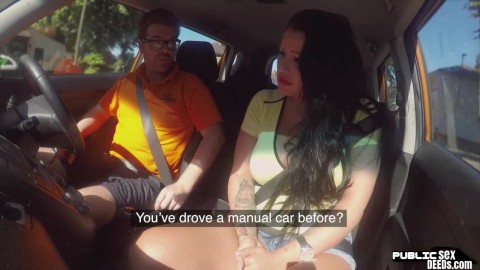 Chubby eurobabe sucks off driving tutor before car sex
