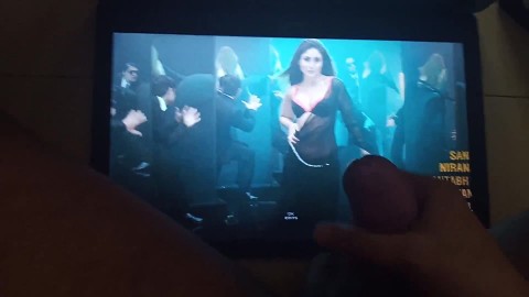 Masturbation on Kareena Kapoor cumshot cum tribute fap shag on boobs