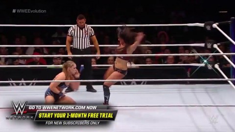 Ronda Rousey vs Nikki Bella. Evolution 2018.