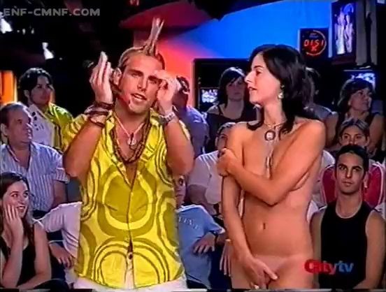 enf-cmnf-oon-shy-exhibitionist-video-two-naked-women-cover-themselves-with-hands-on-tv-show