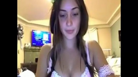 Beauty on Cam: Free Teen Porn Video bd