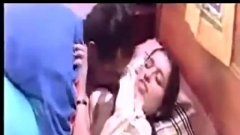 Hot indian fucked by his servent - Asian sex video